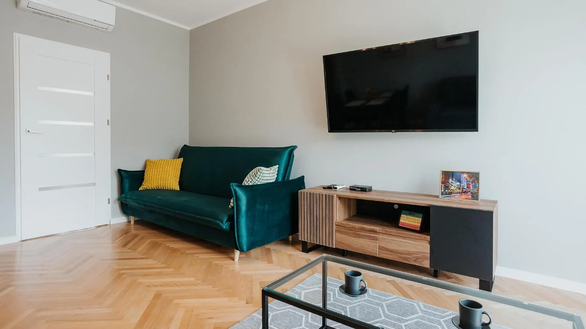 Connecta Apartament In City Center With Ac Krakow Poland